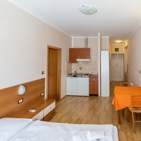 Liburnija Apartment