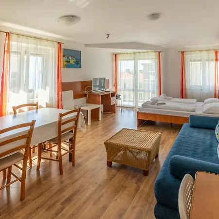 Liburnija Apartment