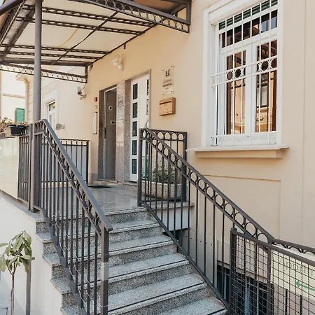Liburnija Apartment *