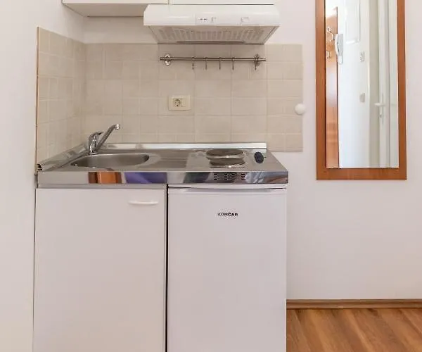 Liburnija Apartment *