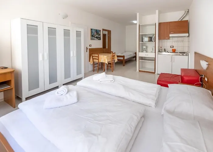 Liburnija Apartment *