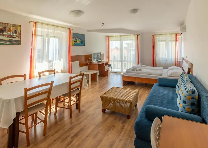 Liburnija Apartment