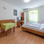 Liburnija 아파트