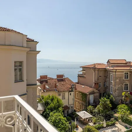 Liburnija Apartamento Opatija