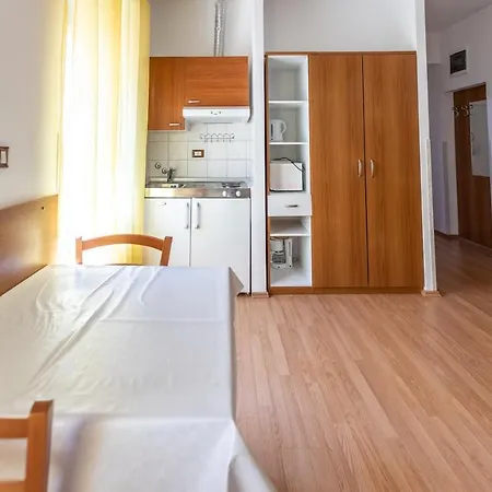 Liburnija Apartment