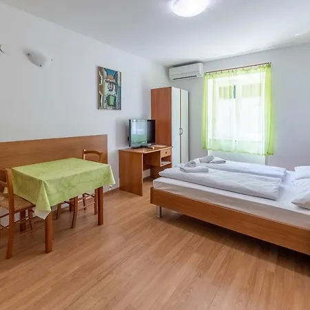 Liburnija Apartman