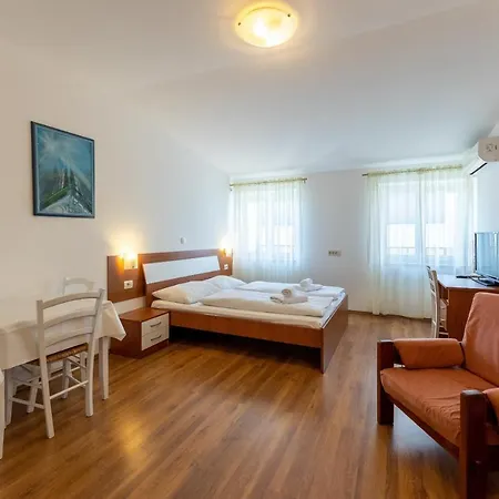 Liburnija Apartman